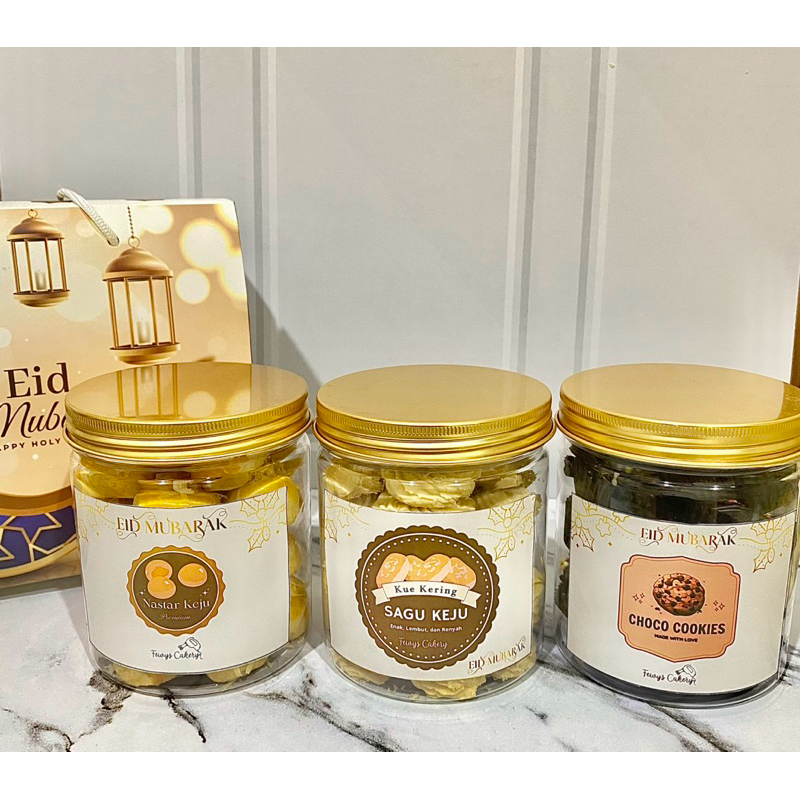 

Hampers Lebaran Premium Nastar Keju, Sagu Keju, dan Choco Cookies