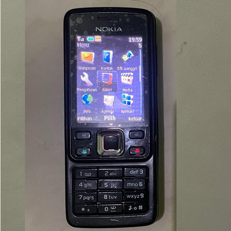Nokia 6300 dan Nokia 6303 classic