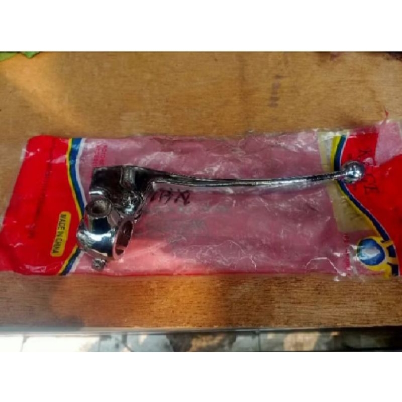 DUDUKAN BREKET HANDLE REM YT115 DT100 CHROME