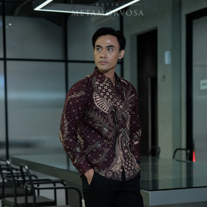 Kemeja batik pria burgundy premium full furing - batik metamorvosa motif cakrawulan