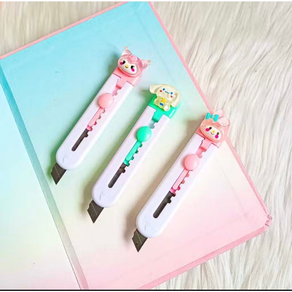 

Cutter Mini Panjang Sanrio