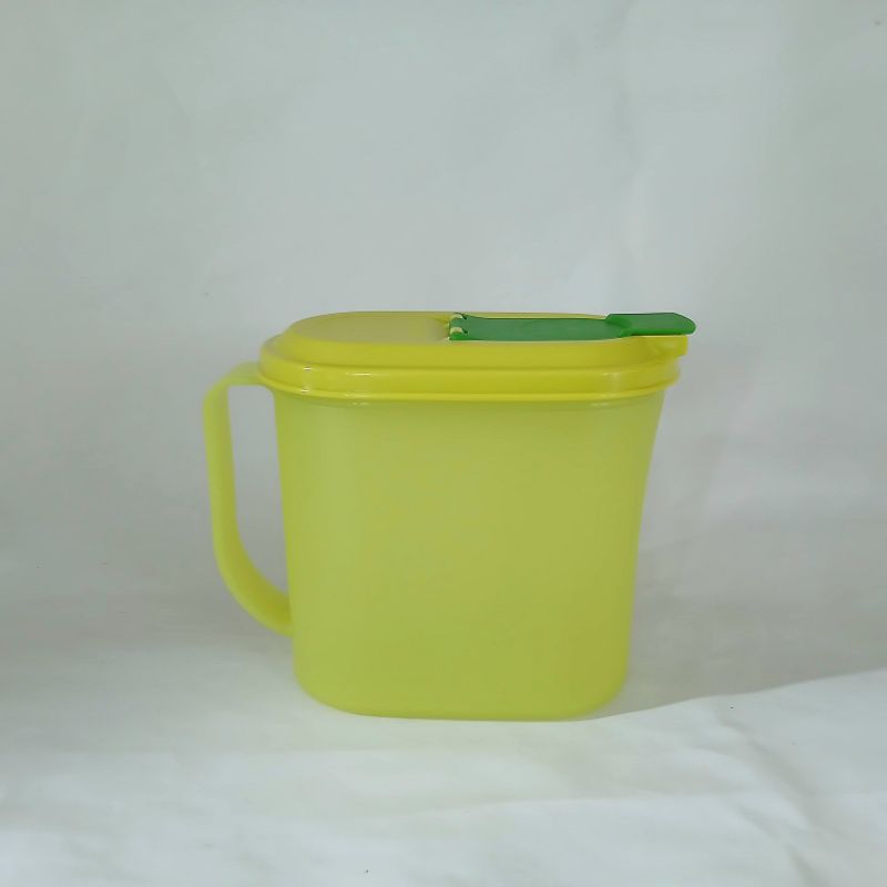 Tupperware Fridge Jug 1 liter