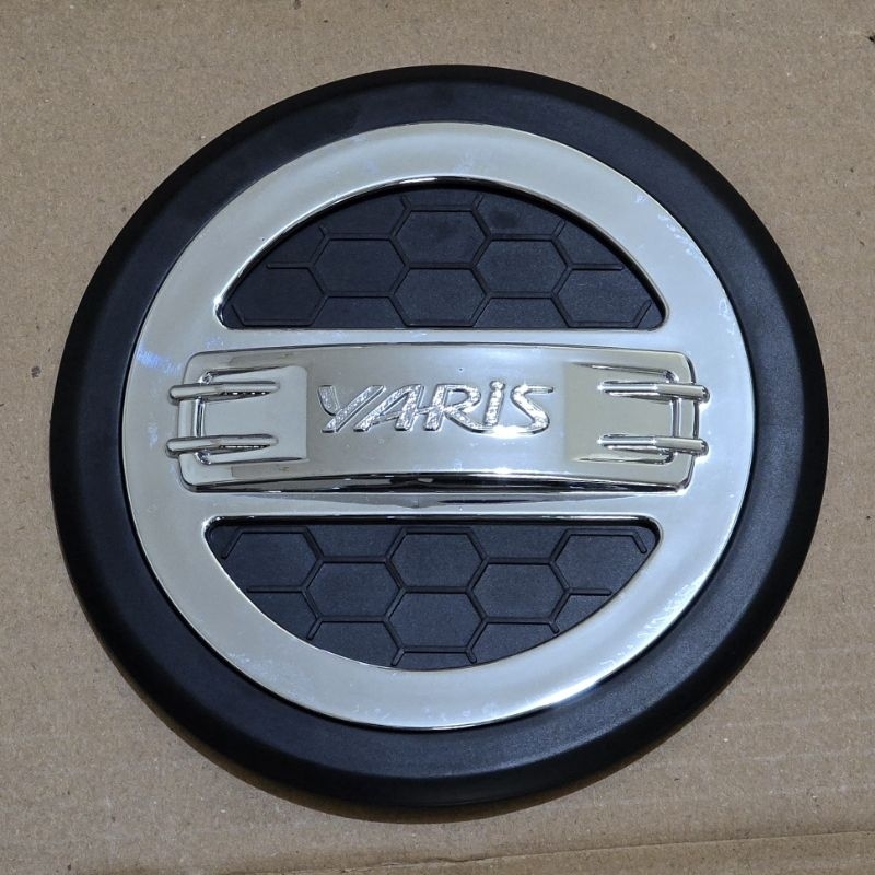 COVER TANK TOYOTA YARIS OLD