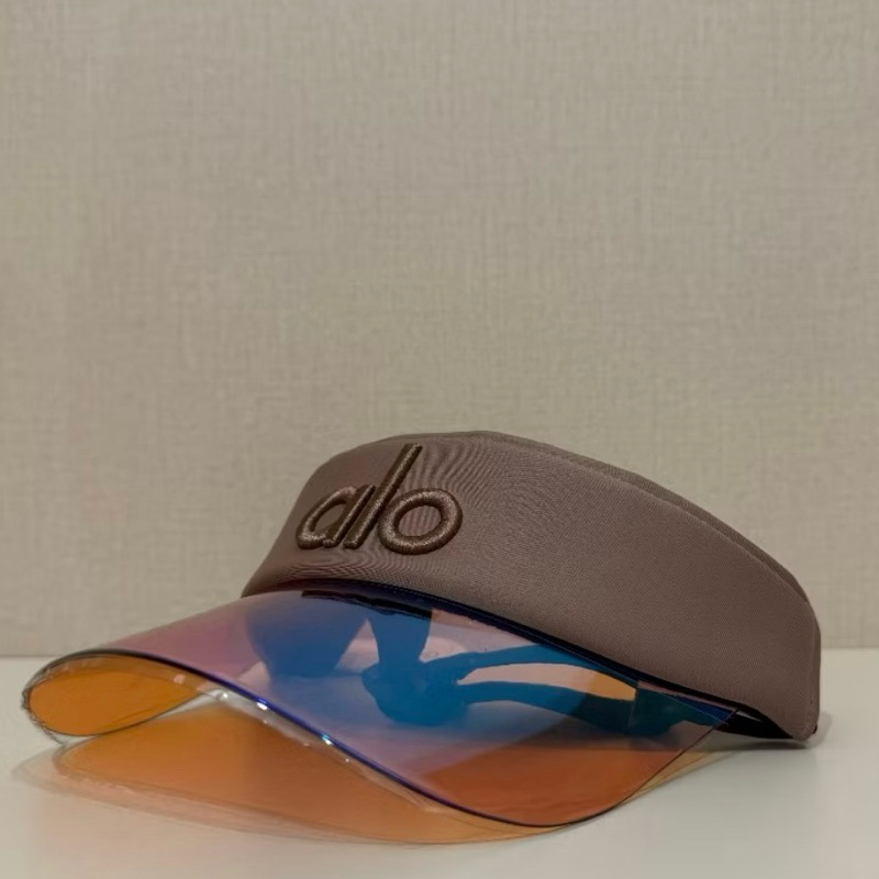 Preloved Alo Yoga visor hat