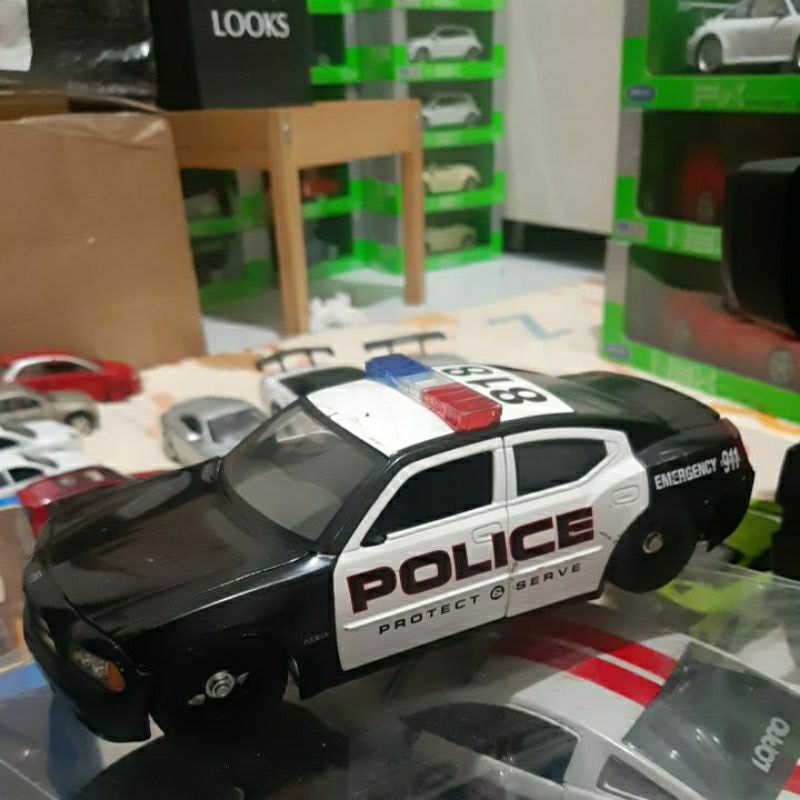 Diecast Jada Skala 1:24 Dodge Charger R/T 2006 Police Bekas
