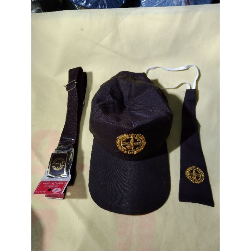 paket lengkap topi dasi dan sabuk sekolah pramuka cowok cewek