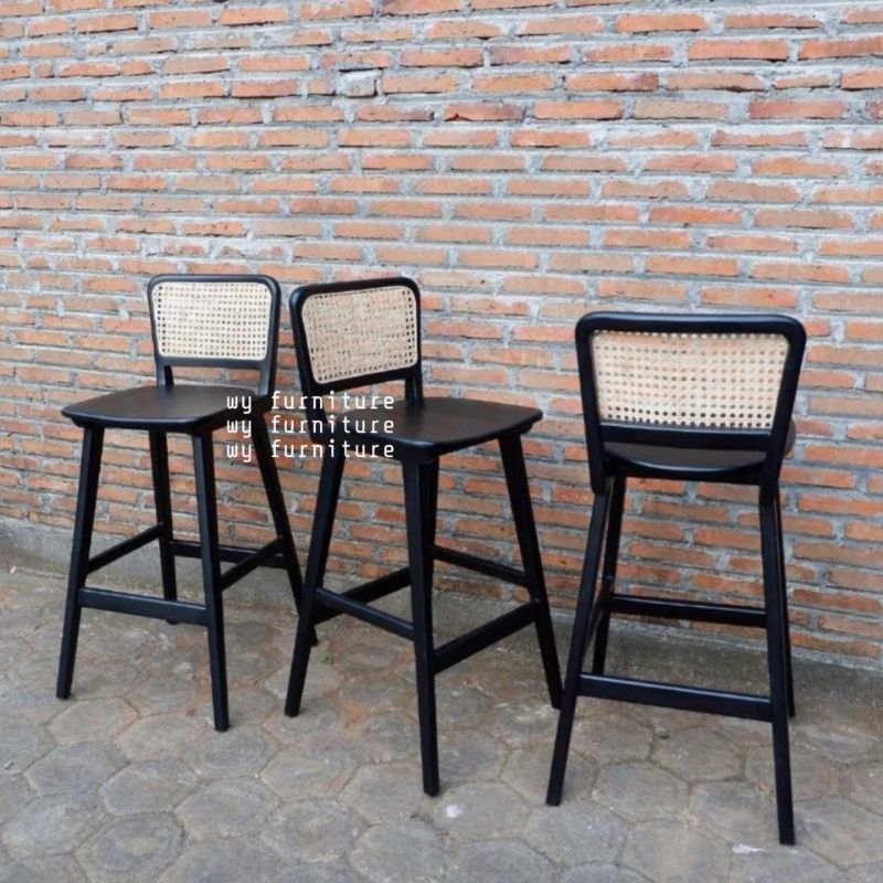 kursi bar, kursi bar kayu jati, kursi bar minimalis kayu jati kombinasi rotan, kursi bar rotan kayu 