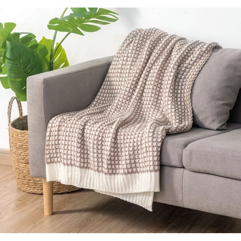 Informa selimut  throw blanket froya(ORI)