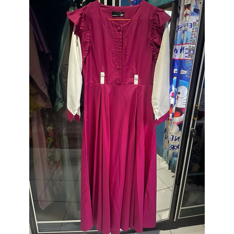 Dress / Gamis / Jubah Wanita Muslim Kekinian
