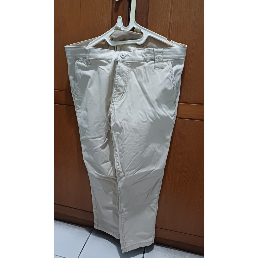 Preloved Celana Pria Burberry Khaki Size 38