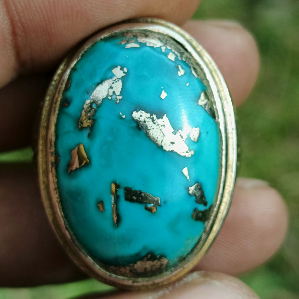 Batu Natural Pirus Antik Biru Badar Emas Urat Phyrite Kilau Keemasan Jumbo Dim-28 Keren