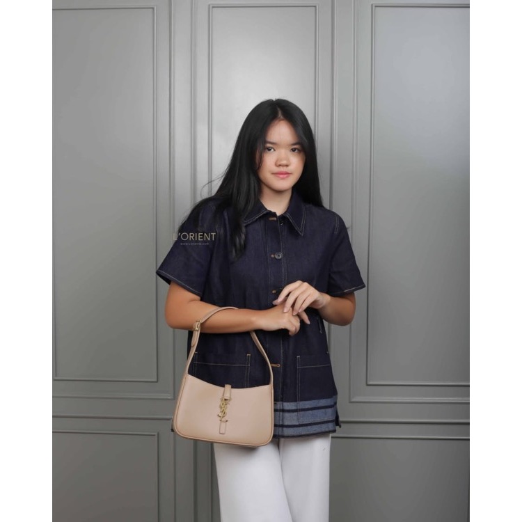 Le 5 A 7 Hobo Bag - Dune