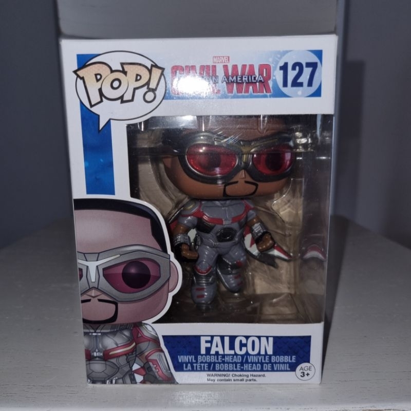 funko POP Marvel the falcon