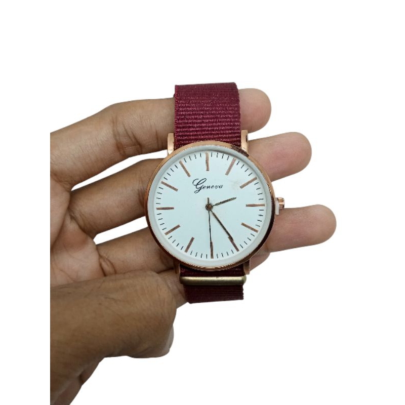 Jam Tangan Pria Wanita Gnv Strap Tali Maroon Bahan Canvas