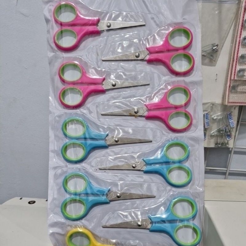 

Gunting Kertas / Gunting Stainless Steel Serbaguna