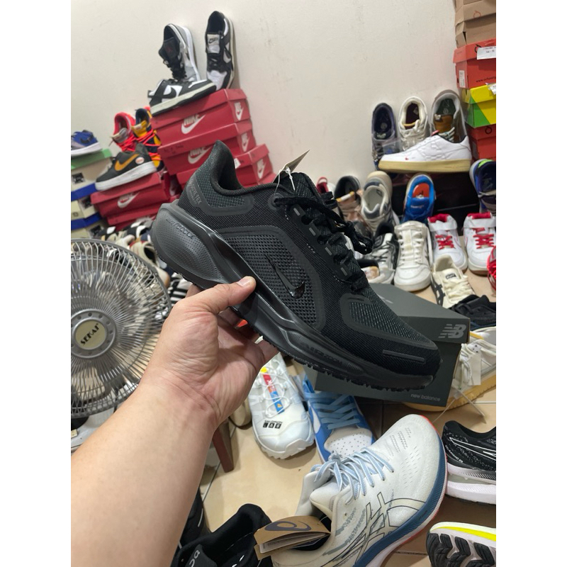 Nike React Goretex