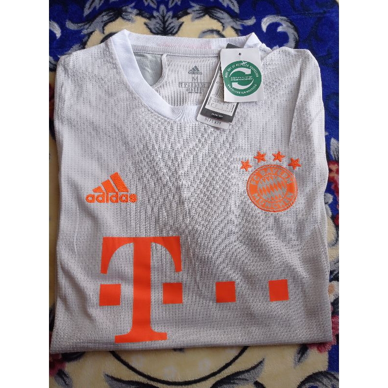 Jersey Bayern Munchen away player issue 2020-2021