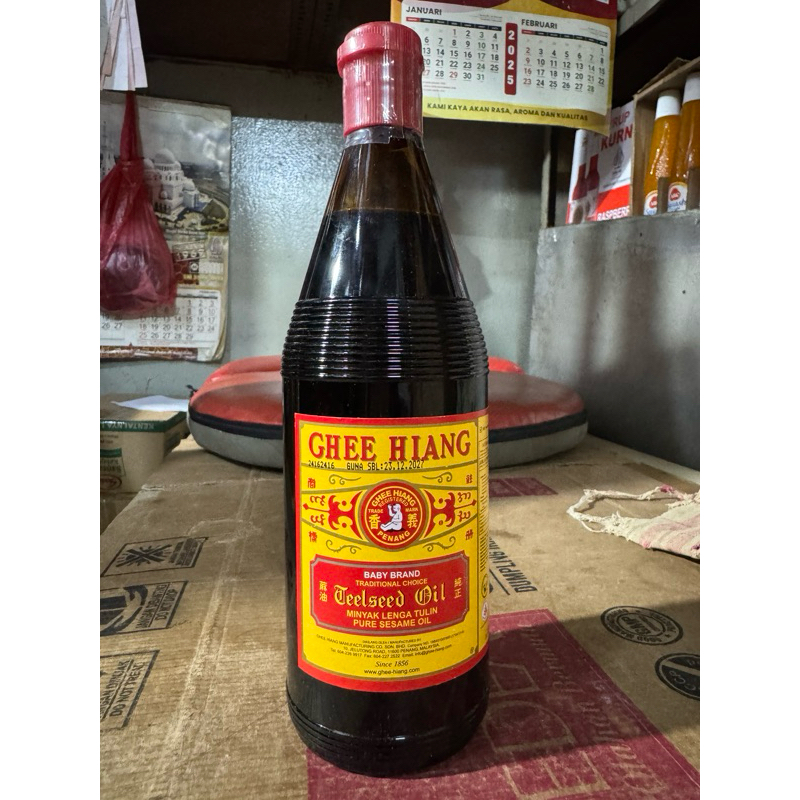 

MINYAK WIJEN GHEE HIANG (MINYAK LENGA TULIN PURE SESAME OIL)