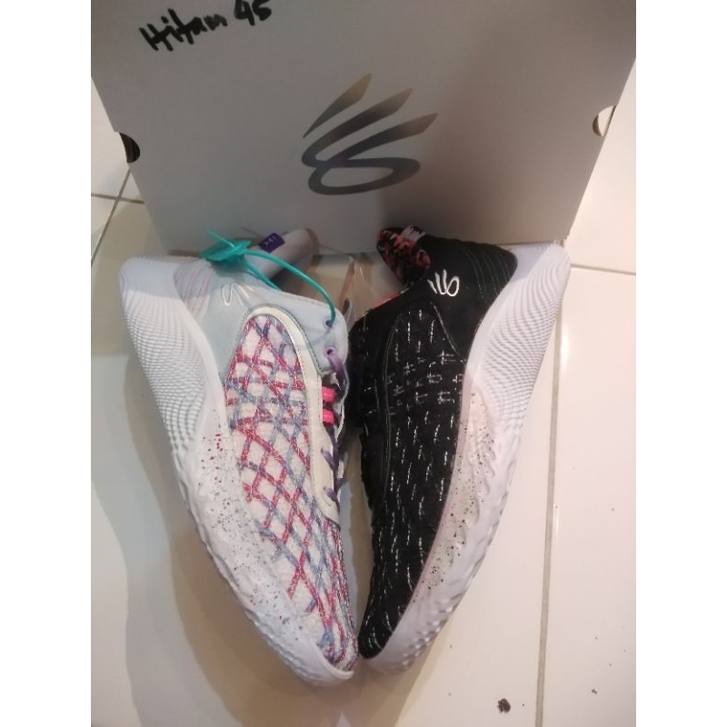 Sepatu basket  curry size 45