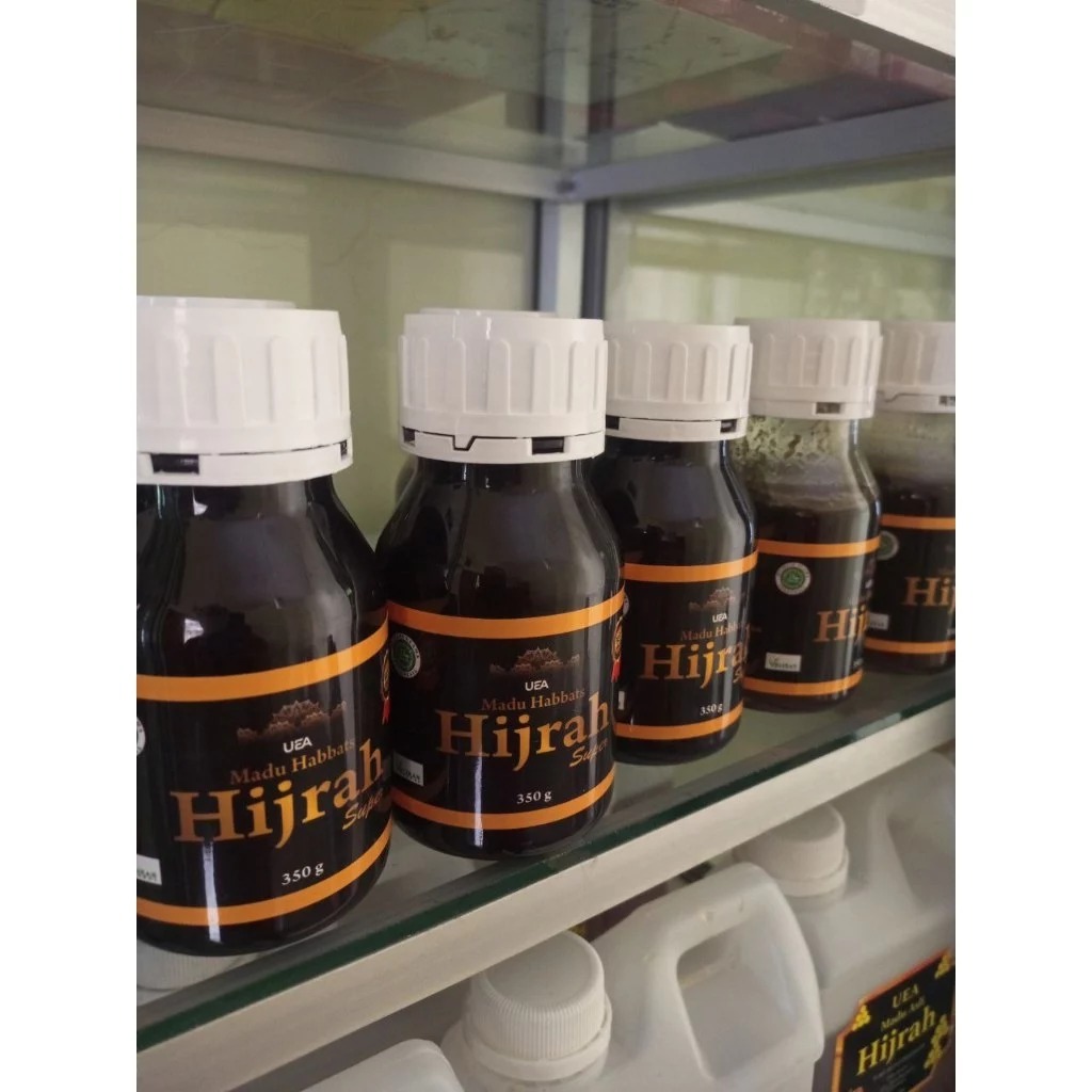 

UEA Madu Habbat Hijrah Suplemen Udara 350g