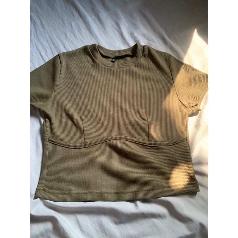 Preloved Crop Top Army