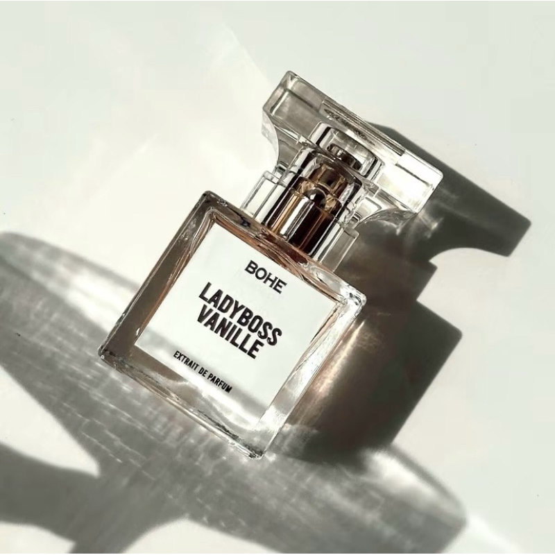 TERINSPIRASI BOHE Parfums Ladyboss - Woman Extrait de Parfum - Royal Essence