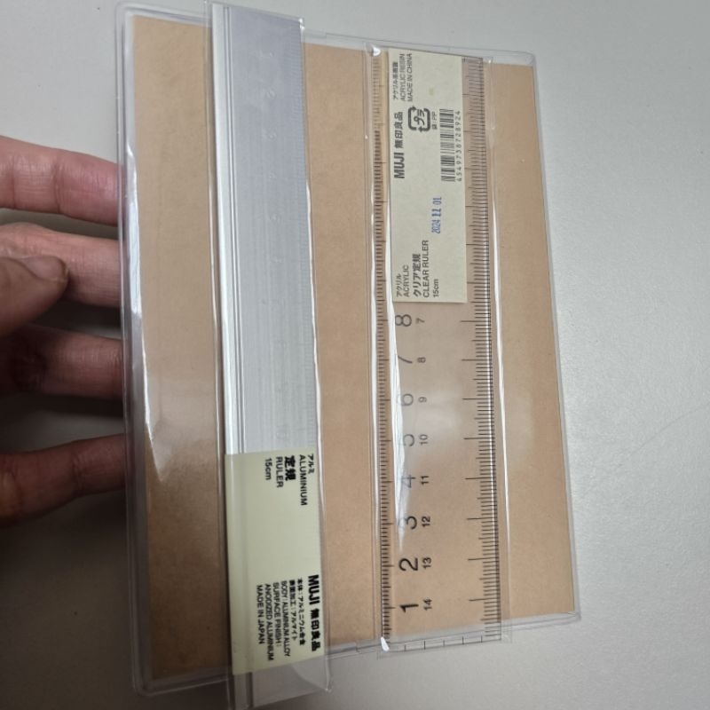 

(pilih varian) PENGGARIS aesthetic merk MUJI ORIGINAL panjang 15 cm bahan akrilik atau alumunium