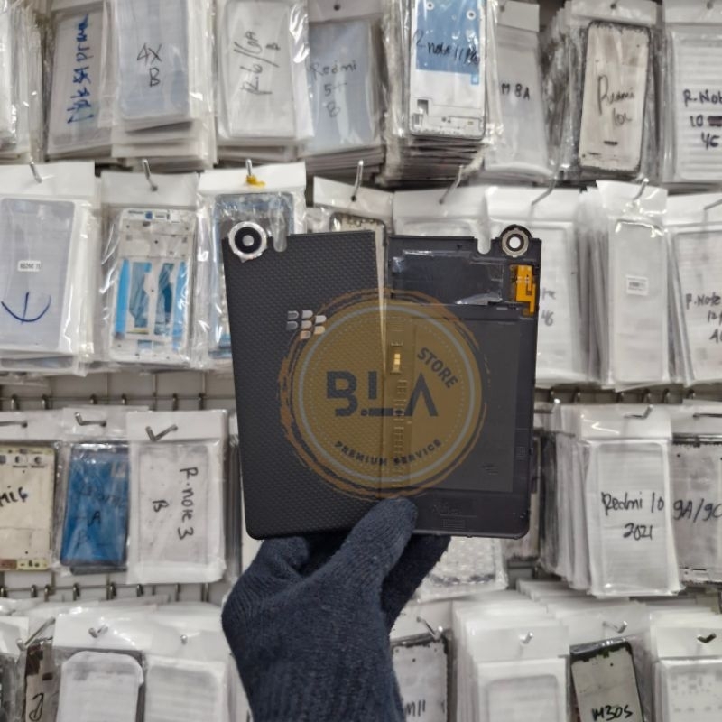 BACKDOOR TUTUP BELAKANG BATERAI BB / BLACKBERRY KEYONE DTEK70 BACKCOVER BACK CASING