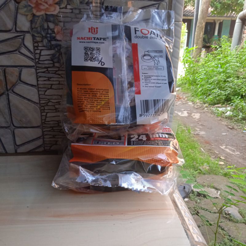 

double tape foam 1paket 3pcs