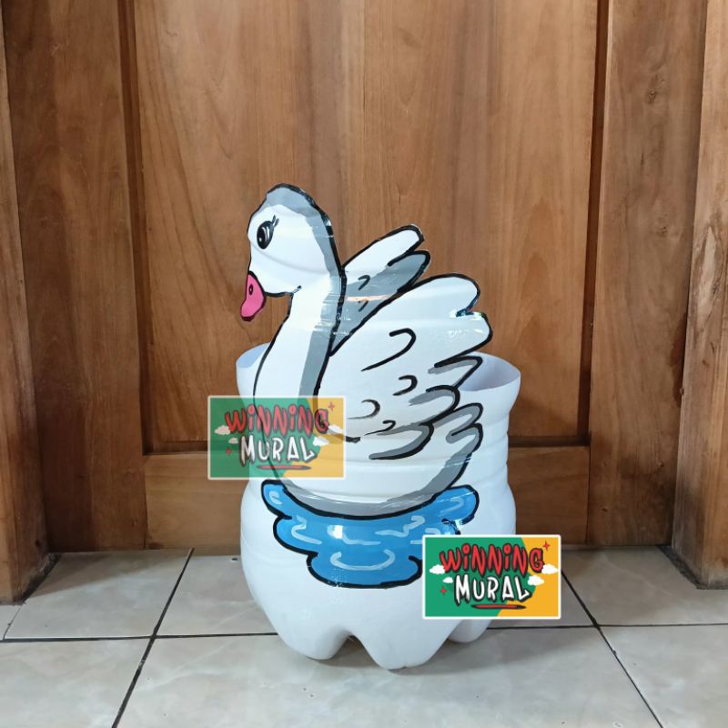 Raflezia Pot Galon Le Mineral/ Pot Bunga / Prakarya Pot Botol Bekas / Pot Botol Plastik / Pot Hias