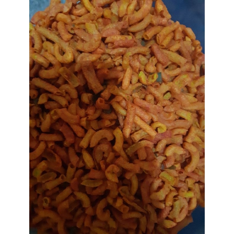 

Makaroni pedas daun jeruk