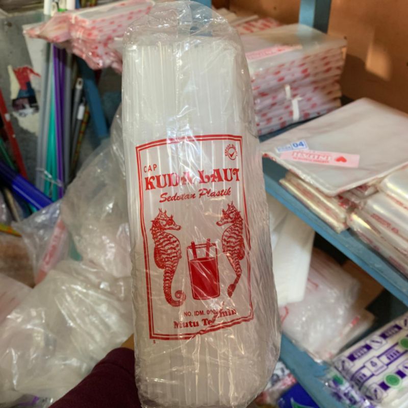 Sedotan plastik fleksibel bening