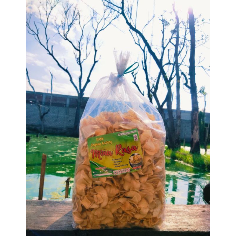 

SINGKONG GADUNG tinggal makan ga perlu ribet goreng dulu