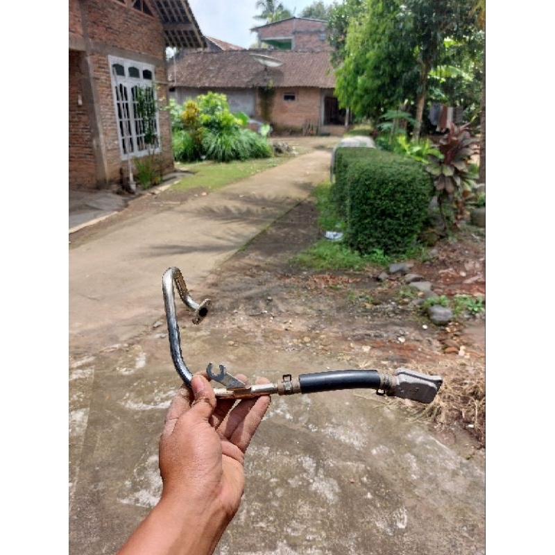 Pipa Selang Emisi Yeis Jupiter Z Vega R New Original