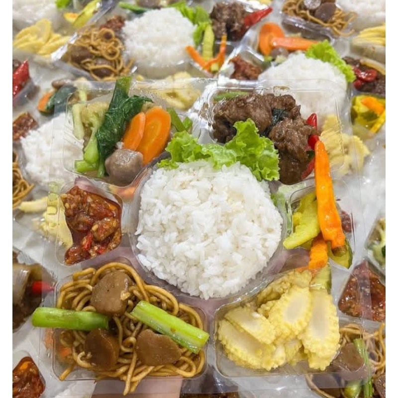 

Nasi box daging lada hitam