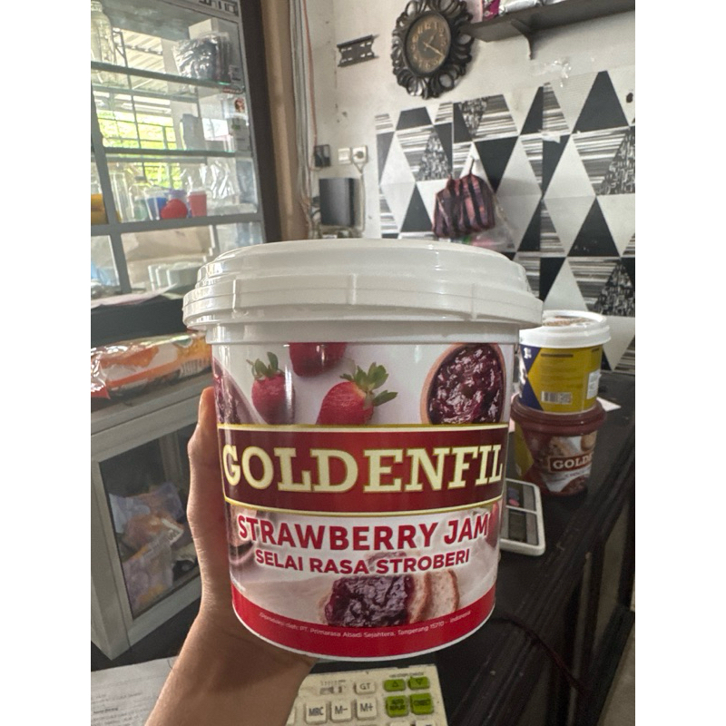 

selai strawberry