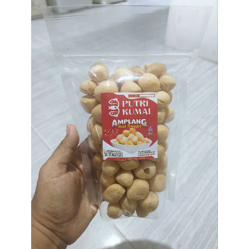 

Tiga Putri Kumai Amplang ikan tenggiri 90 gram
