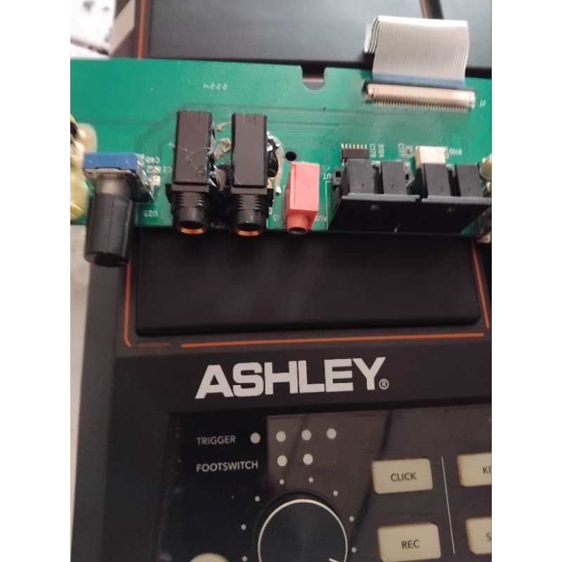 socket jack  output R/L,,fs ,triger,phone ashley DME 705