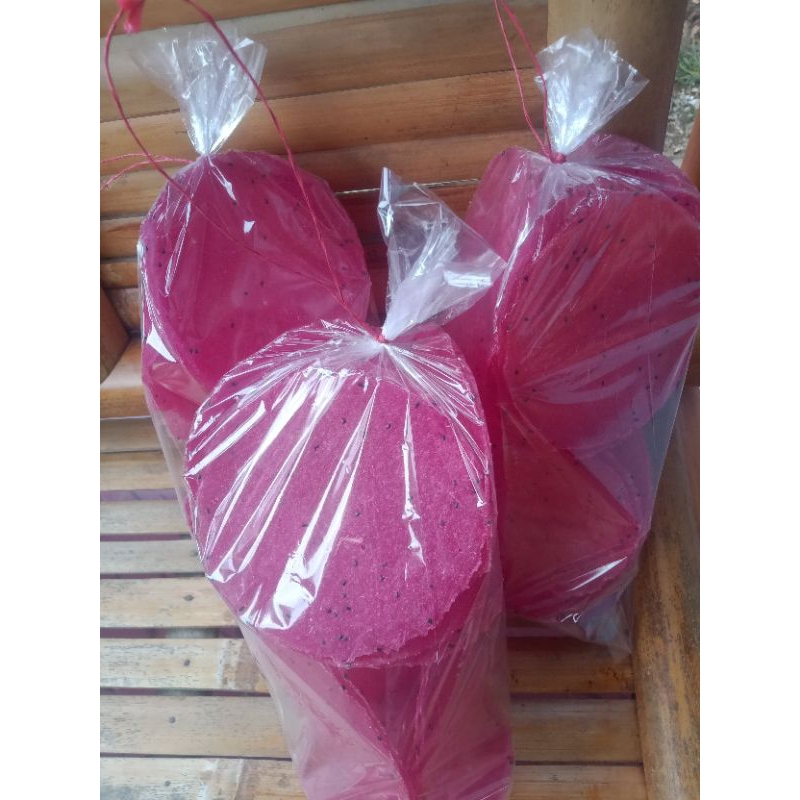 

Opak Singkong Mentah Rasa Manis Campuran Buah Naga Merah