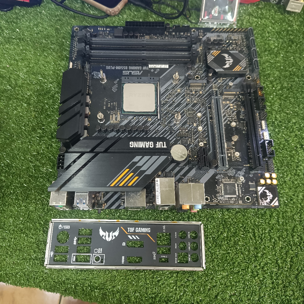 mobo / mainboard asus tuf gaming B550M-Plus  / Aorus Elite B550m+ Processor Ryzen 5 3600 RAM 16GB