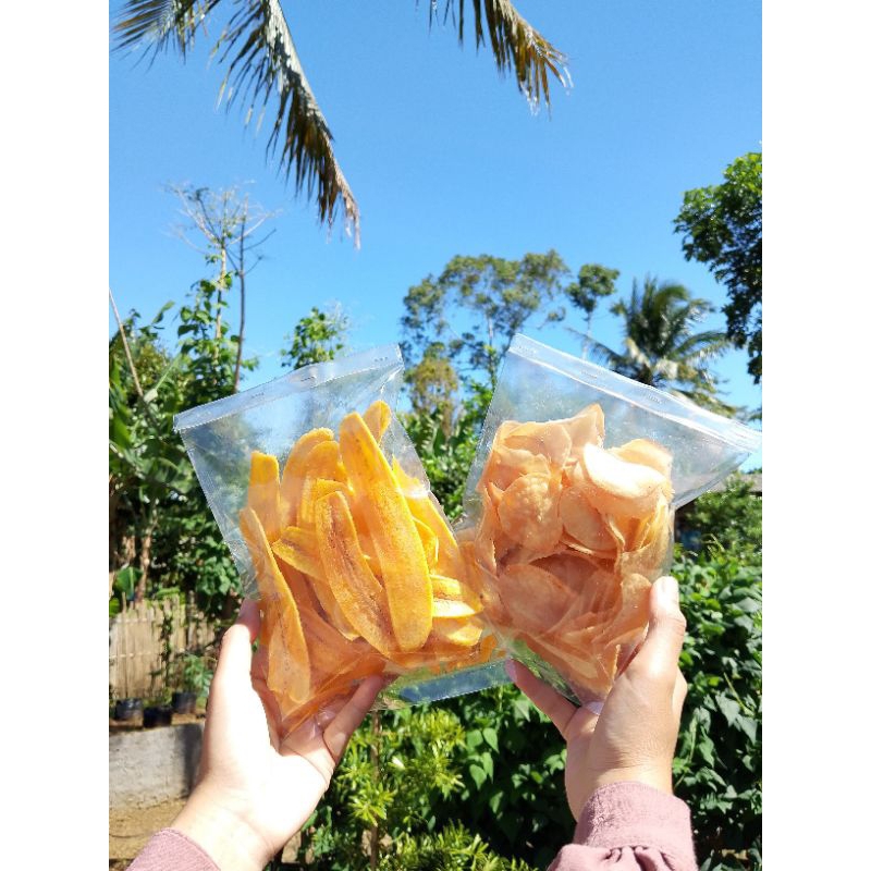 

BINA BANA FOOD keripik singkong & keripik pisang original made in santri BSM