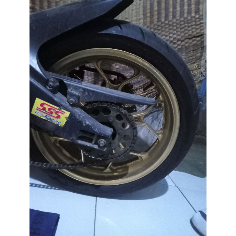 Velg Belakang YAMAHA Xabre