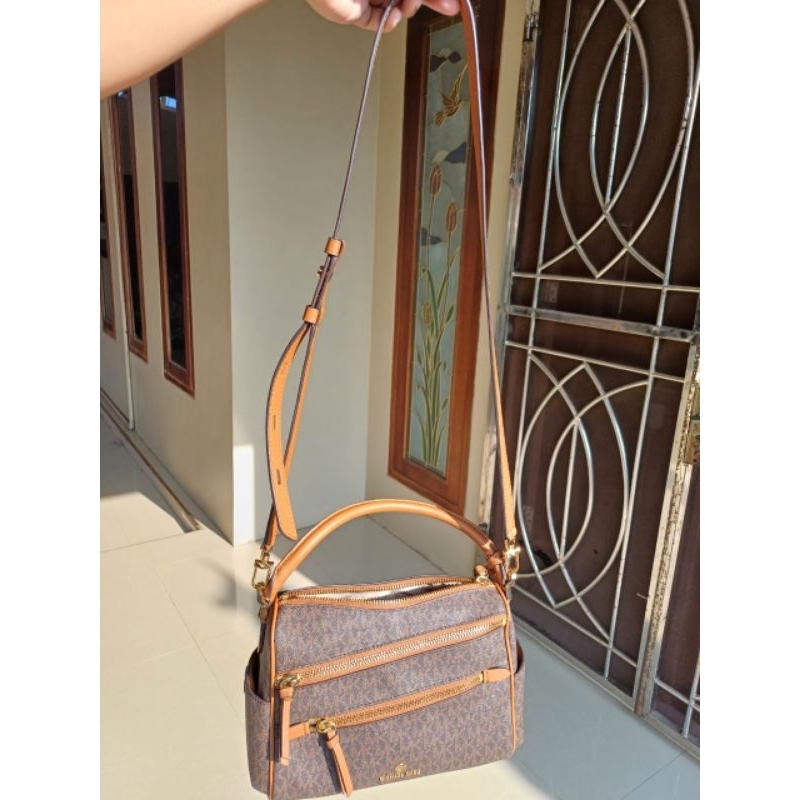 Preloved - Michael Kors Original Signature Lorimer Small