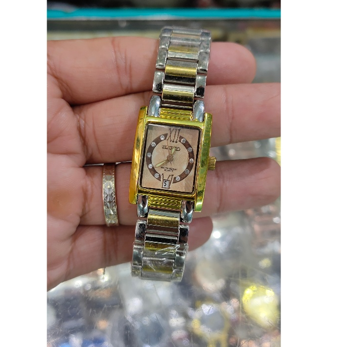 jam tangan wanita seiko quartz kombinasi warna elegan