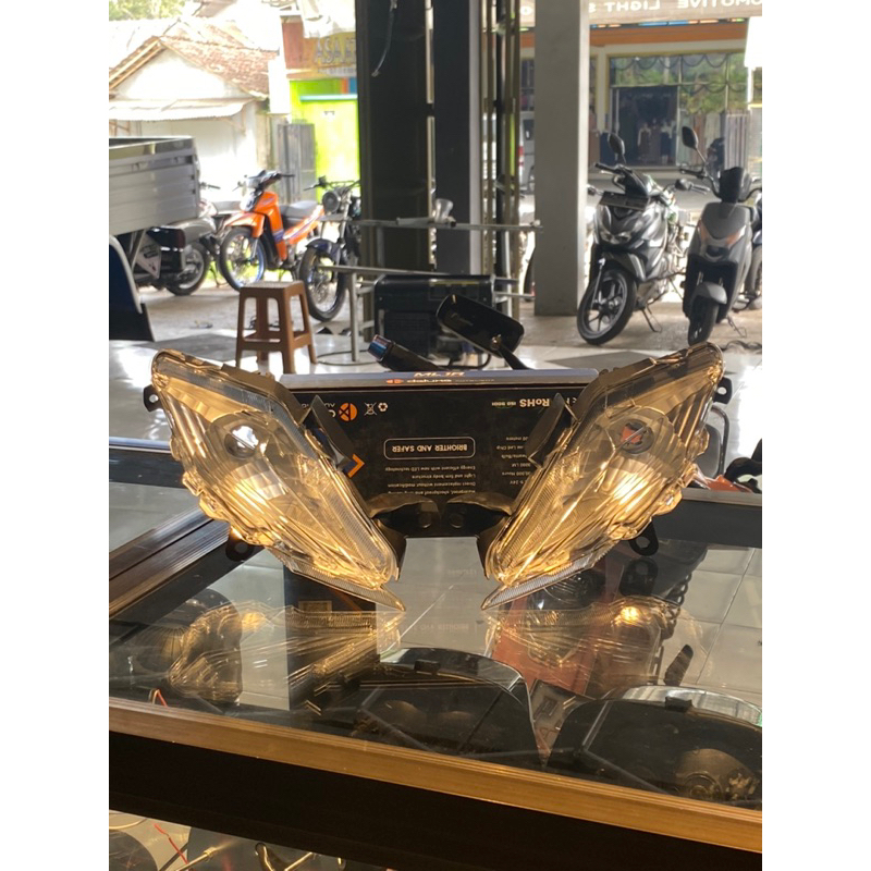 Lampu sein reflektor depan Beat deluxe street 2020-2022