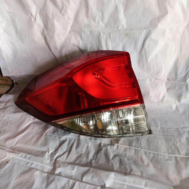 Stoplamp Lampu Belakang MOBILIO original