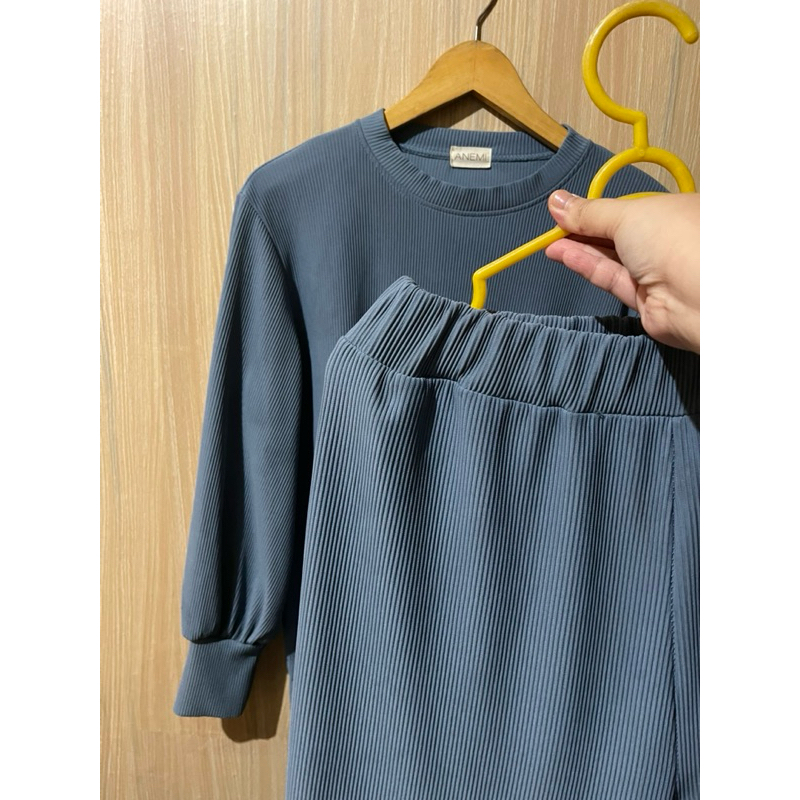 ONE SET ANEMI Denim Color