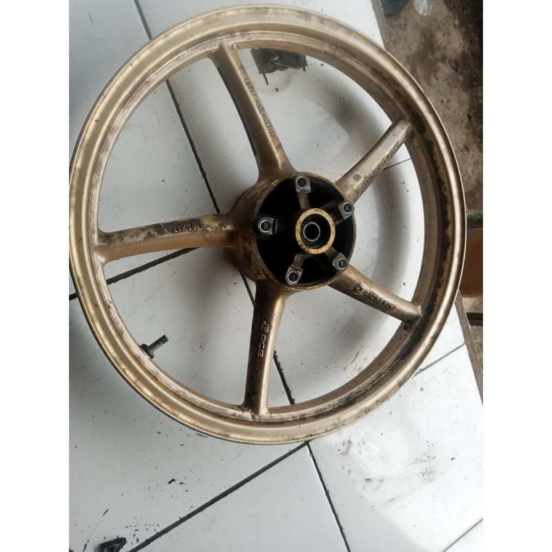 velg rcb belakang saja