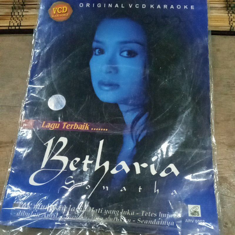 VCD LAGU TERBAIK BETHARIA SONATA DD0238