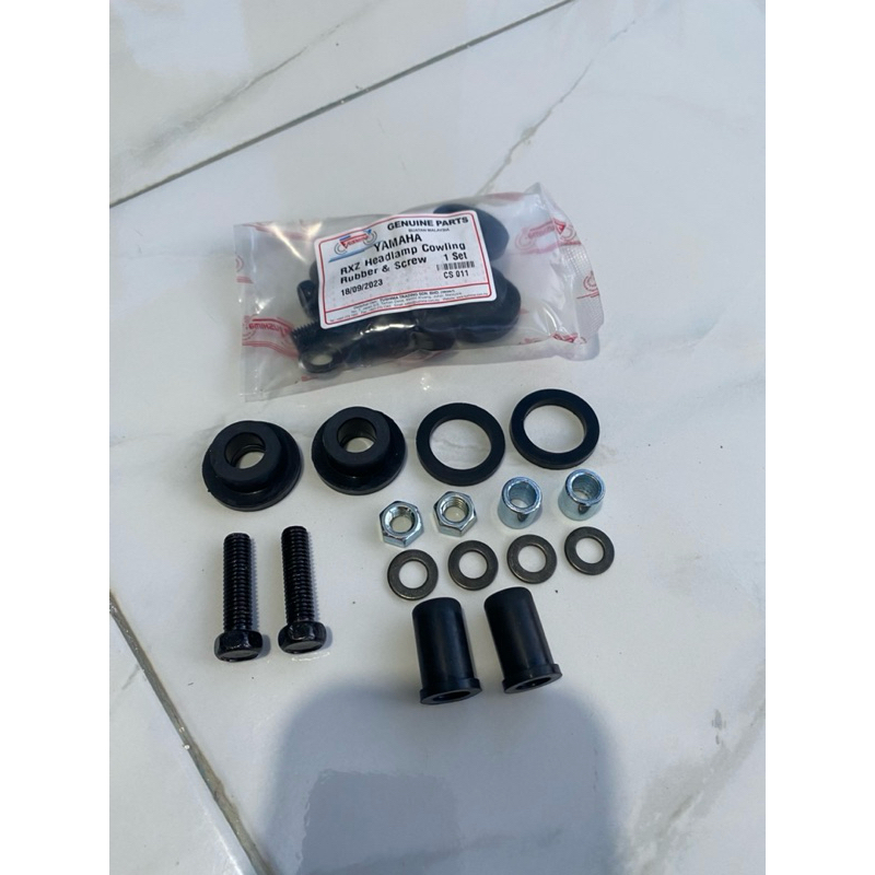 Karet Bush Dan Baut Set Komplit Batok Lampu Depan Yamaha RXZ Mile RXZ Catalyzer